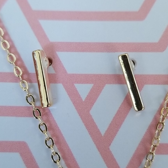 Necklace and earrings set - Picture 3 of 5